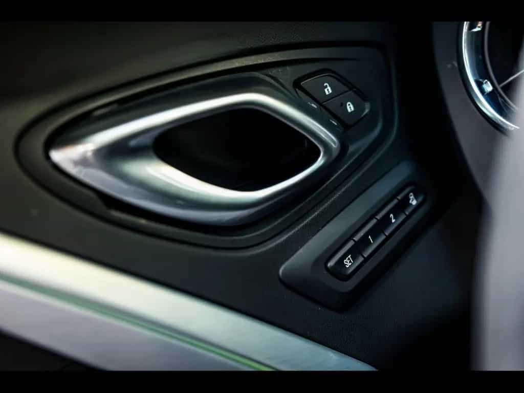 Chevrolet Camaro ZL1 6.2 V8 RWD°BOSE°KAM°HUD°CARBON°RECARO 11/2020-photo-21