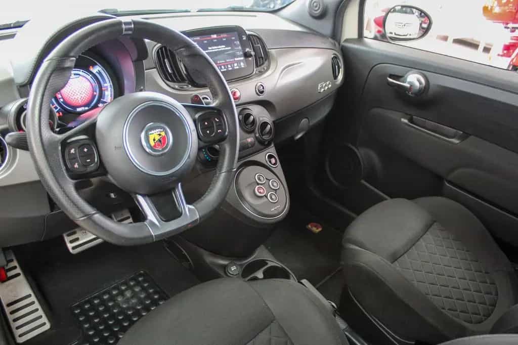 Abarth 595 Automatik PDC Komfort-Paket 1.Hand TÜV neu 03/2023-photo-7