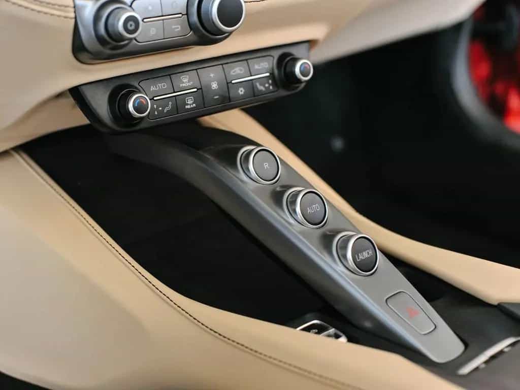 Ferrari Portofino MagneRide*JBL*Sabbia-Interior*Daytona* 04/2019-photo-24