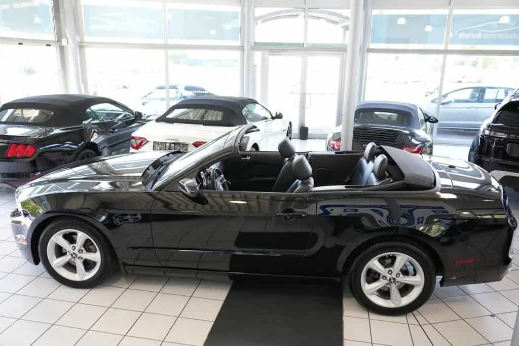 Ford Mustang 3.7l V6 Cabrio *Saubere Historie/Carfax* 06/2012-photo-11