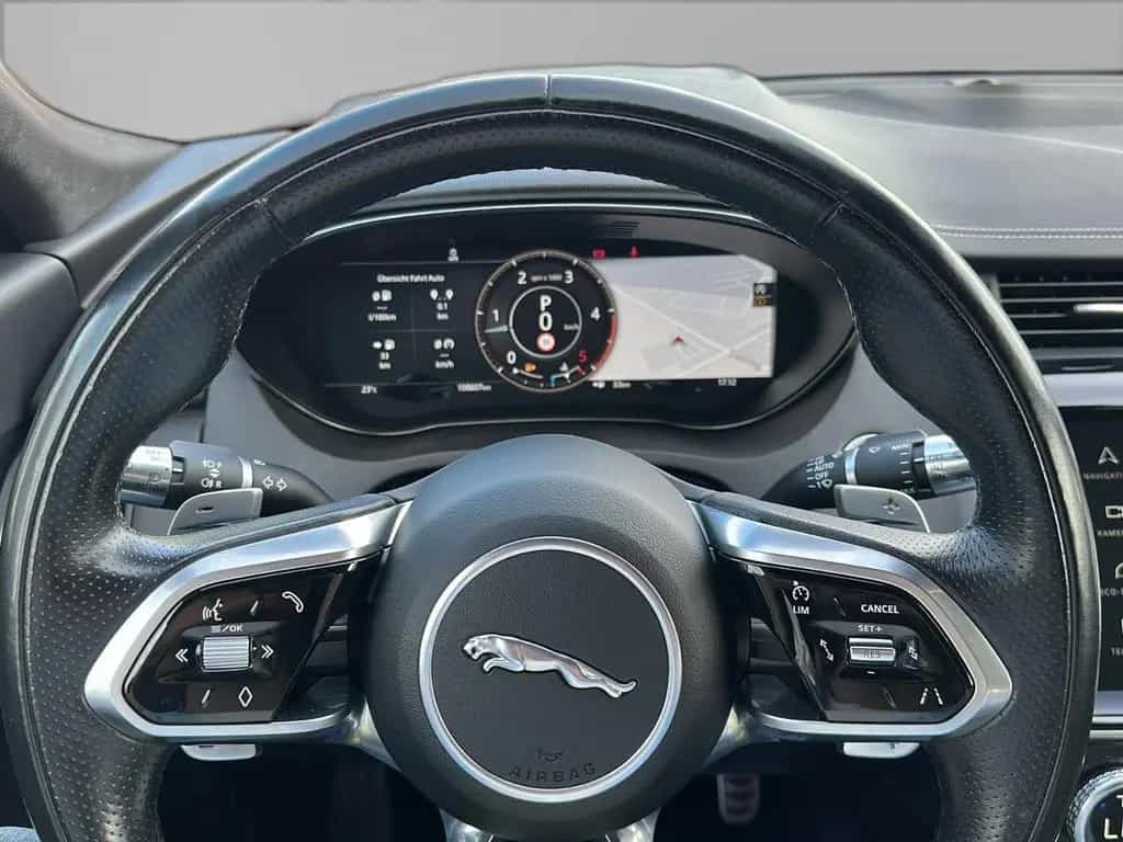 Jaguar E-Pace *R-Dynamic*AWD*360Kam*Black*LED*AHK*Virtu 08/2021-photo-12