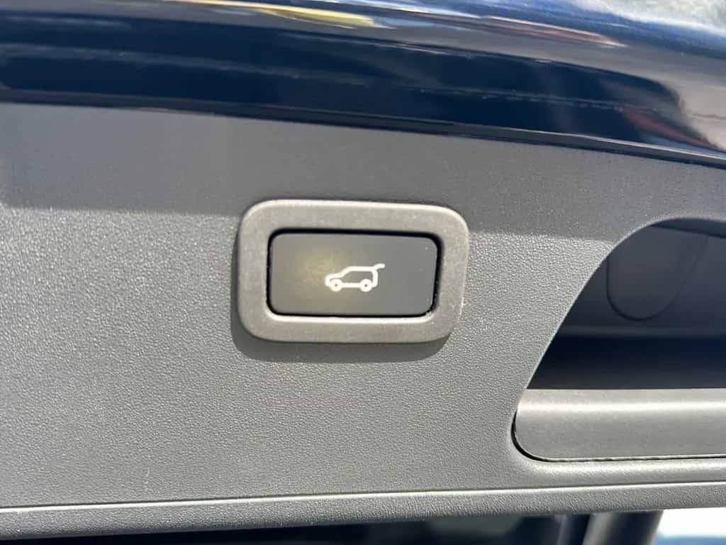 Jaguar E-Pace *R-Dynamic*AWD*360Kam*Black*LED*AHK*Virtu 08/2021-photo-23