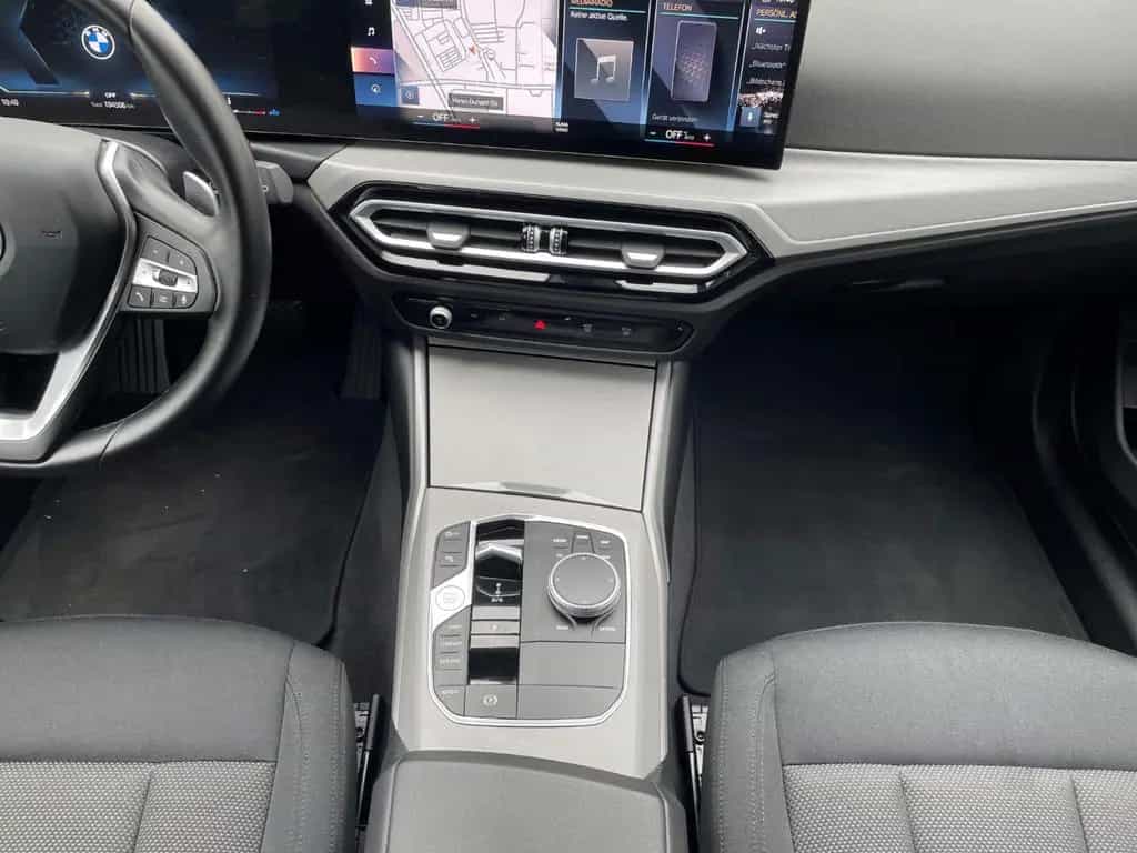 BMW 320 d Touring Driving Ass. PDC AHK Klima DAB 03/2023-photo-10