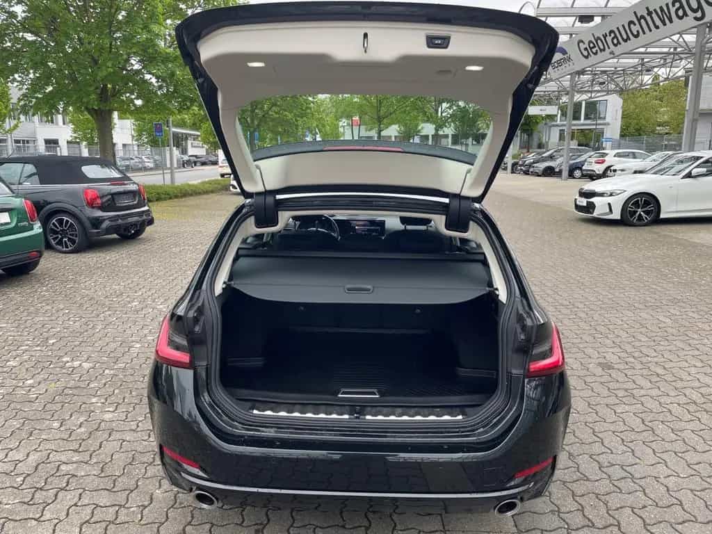 BMW 320 d Touring Driving Ass. PDC AHK Klima DAB 03/2023-photo-11
