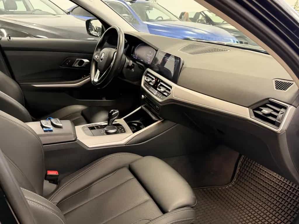 BMW 320 xd Advan/Aut/Navi/SportSitz/SitzHeiz/LED/PDC 06/2022-photo-25