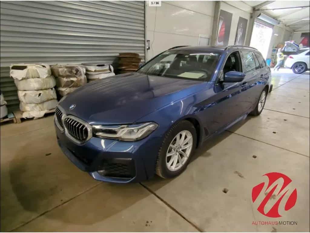 BMW 5 Series 520 d M Sport Touring Airmatic Laser Navi Kamera 11/2021-photo-1