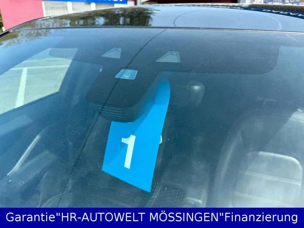 Jaguar F-Pace PrestigeAWD*R-SPORT*AHK*LEDER*360° KAMERA 06/2019-photo-11