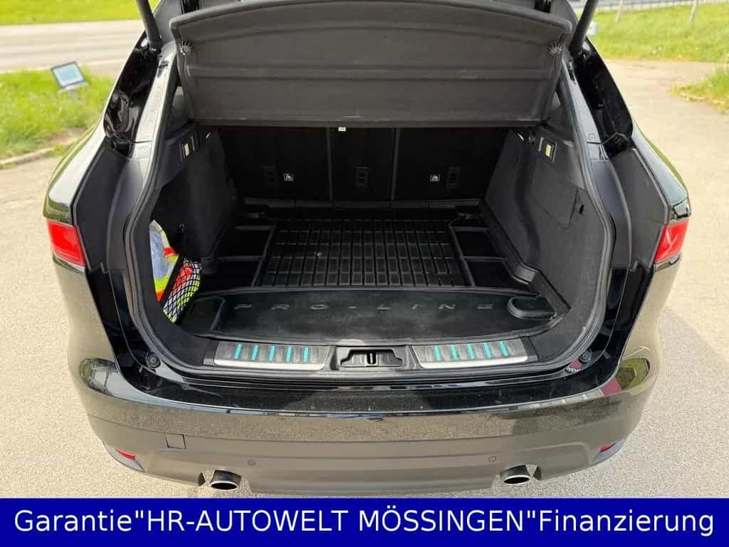 Jaguar F-Pace PrestigeAWD*R-SPORT*AHK*LEDER*360° KAMERA 06/2019-photo-12