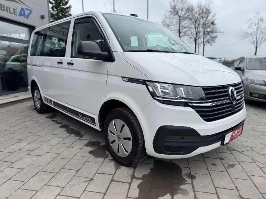 Volkswagen Transporter Multivan Family *1.HAND/7.SITZER/AHK* 12/2020-photo-2