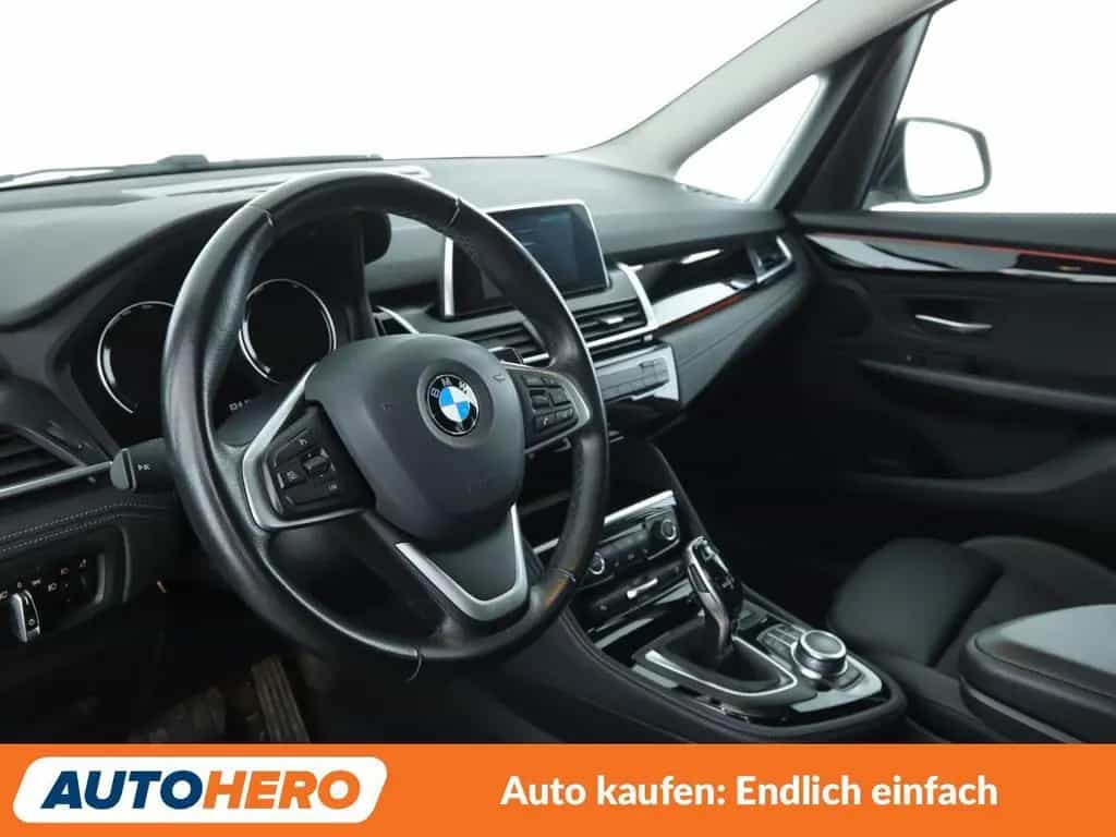 BMW 218 Gran Tourer 218i Gran Tourer Sport Line Aut.*NAV*TEMP* 07/2019-photo-10