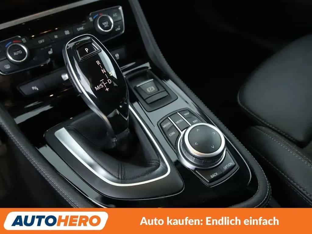 BMW 218 Gran Tourer 218i Gran Tourer Sport Line Aut.*NAV*TEMP* 07/2019-photo-22
