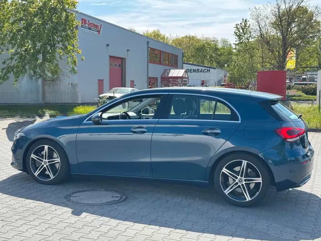 Mercedes-Benz A-Class 250 Garantie *nur 35000 Km*Keyless *Memory*AMG 12/2019-photo-13