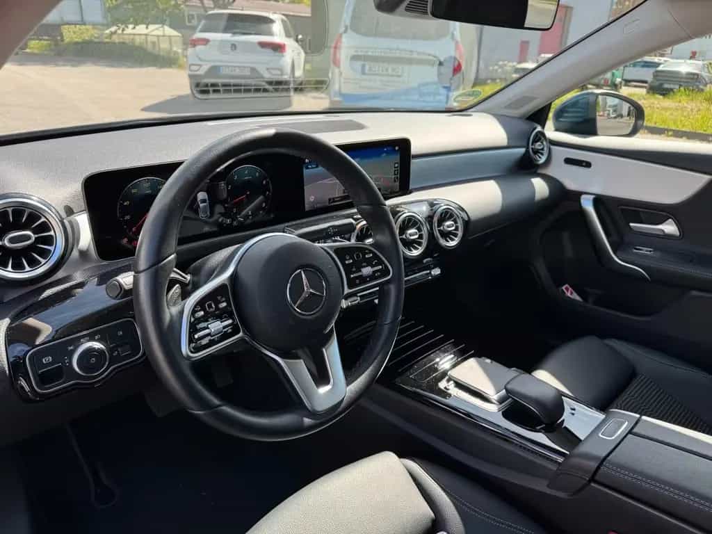 Mercedes-Benz A-Class 250 Garantie *nur 35000 Km*Keyless *Memory*AMG 12/2019-photo-20