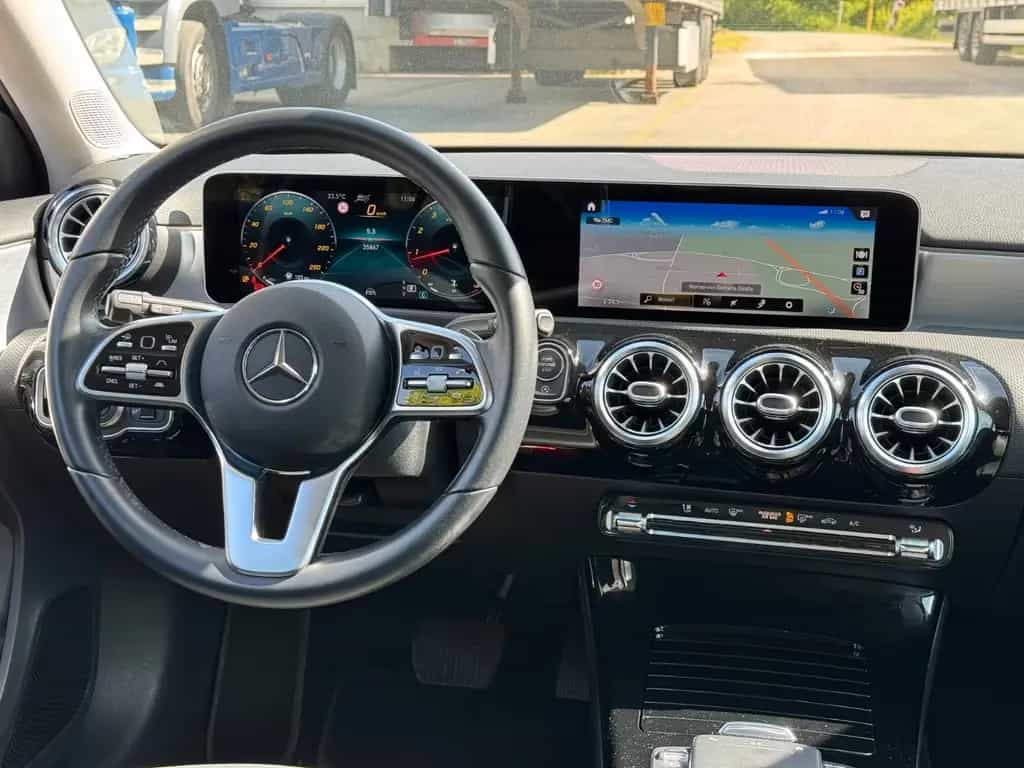 Mercedes-Benz A-Class 250 Garantie *nur 35000 Km*Keyless *Memory*AMG 12/2019-photo-25
