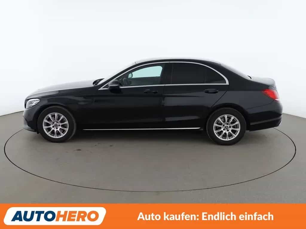Mercedes-Benz C-Class C 200 d Avantgarde Aut.*LED*TEMPO*PLA* 11/2019-photo-2