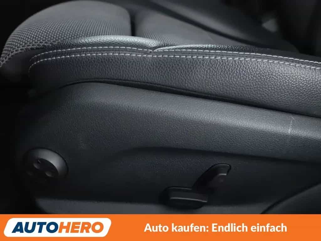 Mercedes-Benz C-Class C 200 d Avantgarde Aut.*LED*TEMPO*PLA* 11/2019-photo-27