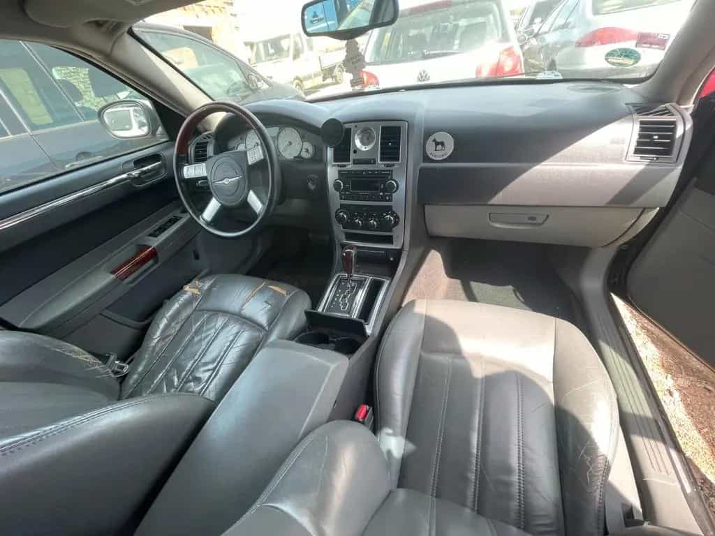 Chrysler 300C 3.5 09/2004-photo-5