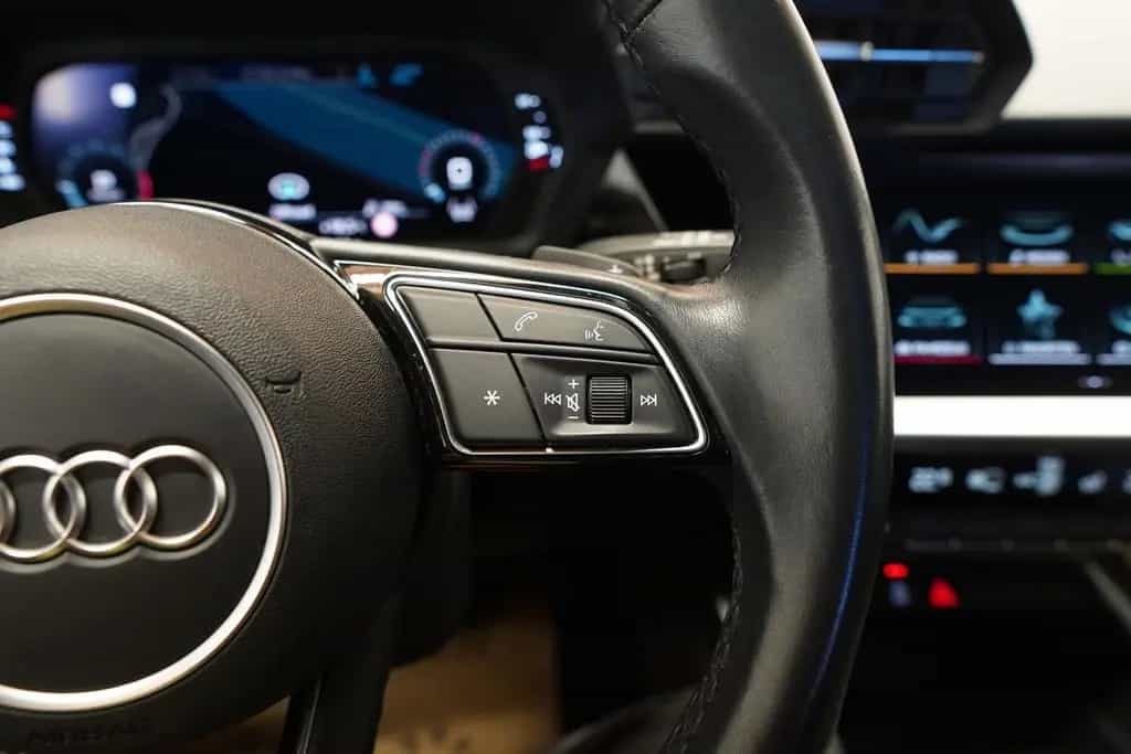 Audi A3 SB 30 TFSI S-tr. "SITZH*NAVI*VIRTUAL*AVV*L 02/2021-photo-25