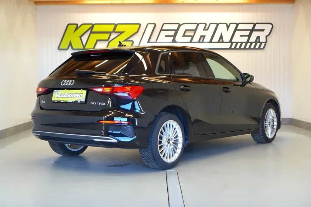 Audi A3 SB 30 TFSI S-tr. "SITZH*NAVI*VIRTUAL*AVV*L 02/2021-photo-3