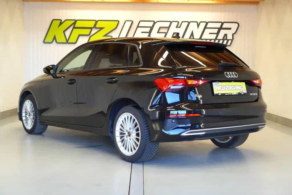Audi A3 SB 30 TFSI S-tr. "SITZH*NAVI*VIRTUAL*AVV*L 02/2021-photo-6