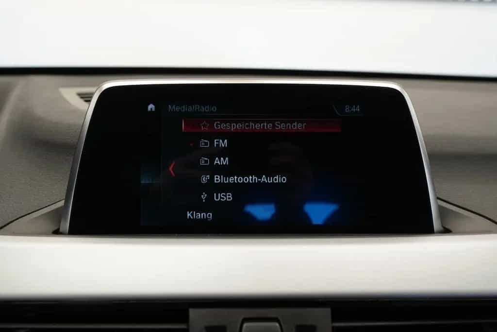 BMW X1 sDrive18d Aut. "R-KAM*LED*NAVI"CARPLAY" 07/2018-photo-28