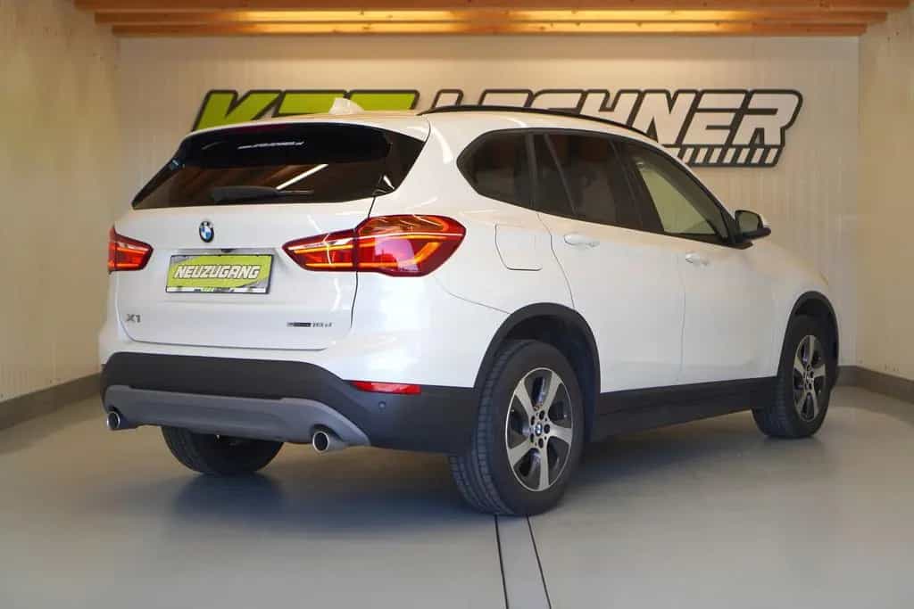 BMW X1 sDrive18d Aut. "R-KAM*LED*NAVI"CARPLAY" 07/2018-photo-3