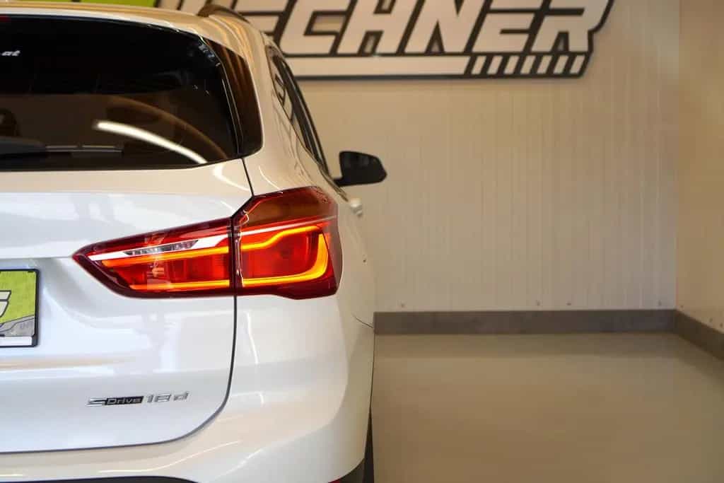 BMW X1 sDrive18d Aut. "R-KAM*LED*NAVI"CARPLAY" 07/2018-photo-5