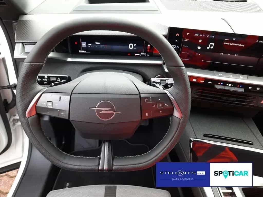 Opel Grandland 1.2 Mild-Hybrid GS 02/2025-photo-15
