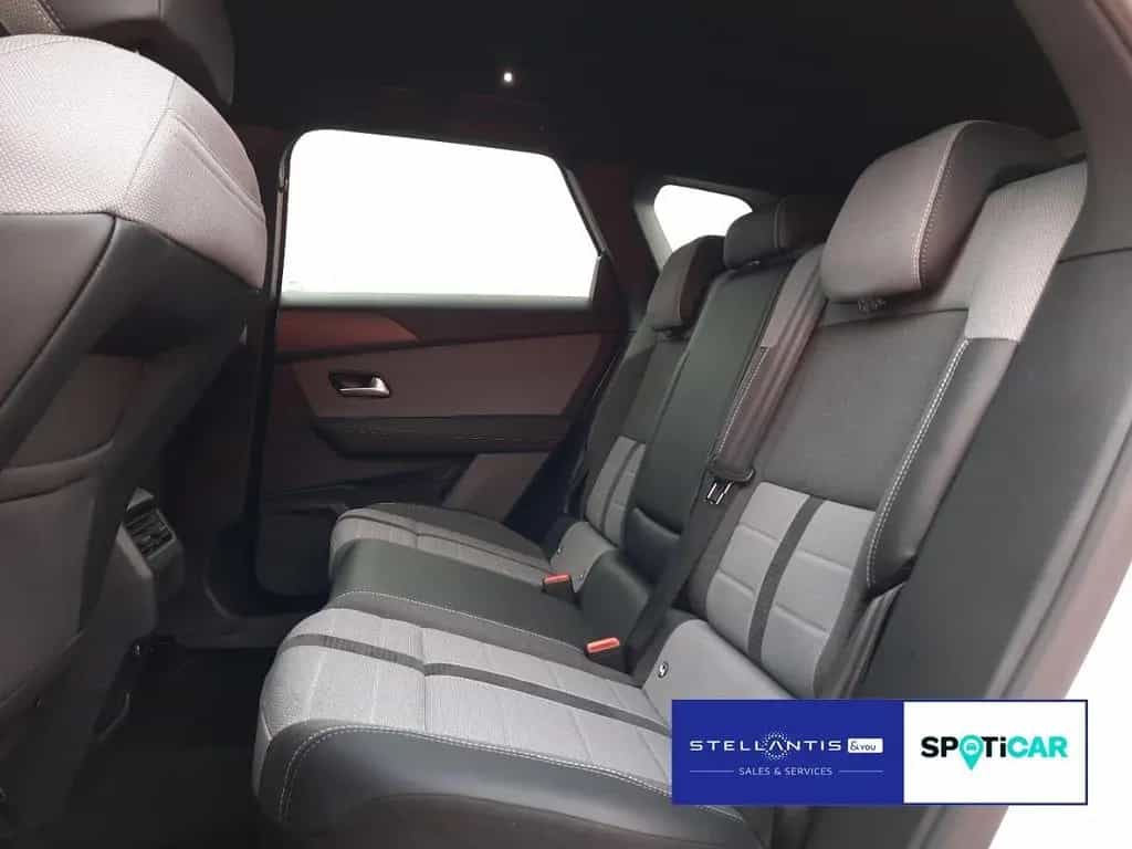 Opel Grandland 1.2 Mild-Hybrid GS 02/2025-photo-8