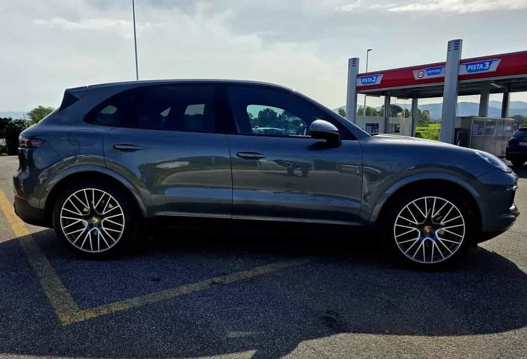 Porsche Cayenne 3.0 V6 08/2020-photo-2