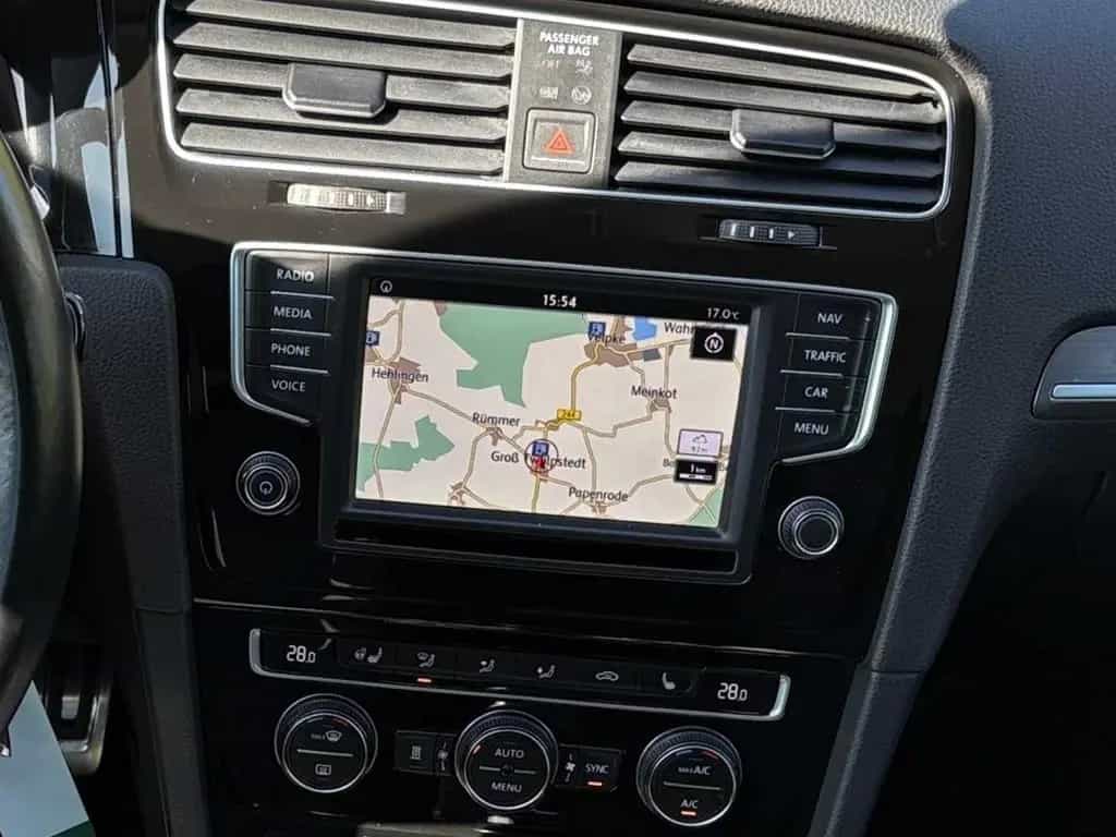 Volkswagen Golf Variant 1.4 TSI Comfortline Garantie Navi S 09/2016-photo-17