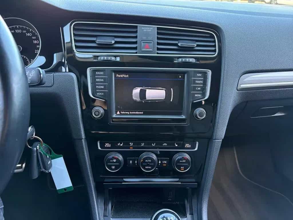 Volkswagen Golf Variant 1.4 TSI Comfortline Garantie Navi S 09/2016-photo-29