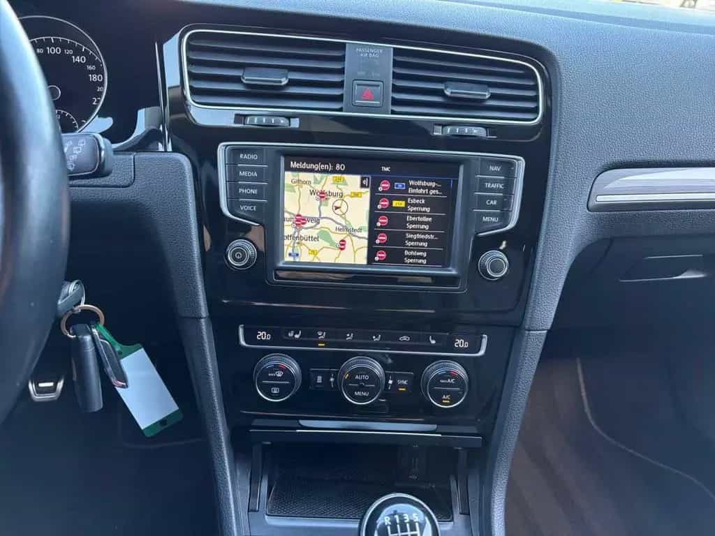 Volkswagen Golf Variant 1.4 TSI Comfortline Garantie Navi S 09/2016-photo-30