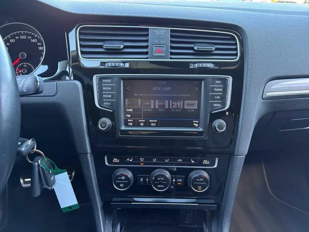 Volkswagen Golf Variant 1.4 TSI Comfortline Garantie Navi S 09/2016-photo-33