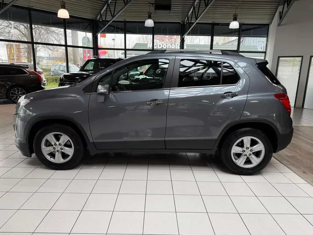 Chevrolet Trax 10/2013-photo-3