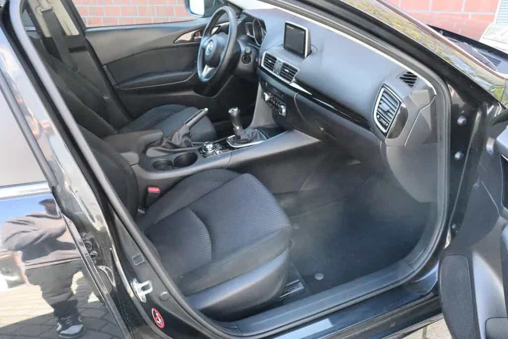 Mazda 3 Lim. 2.0 Center-Line Navi Sitzheizung PDC 03/2016-photo-9