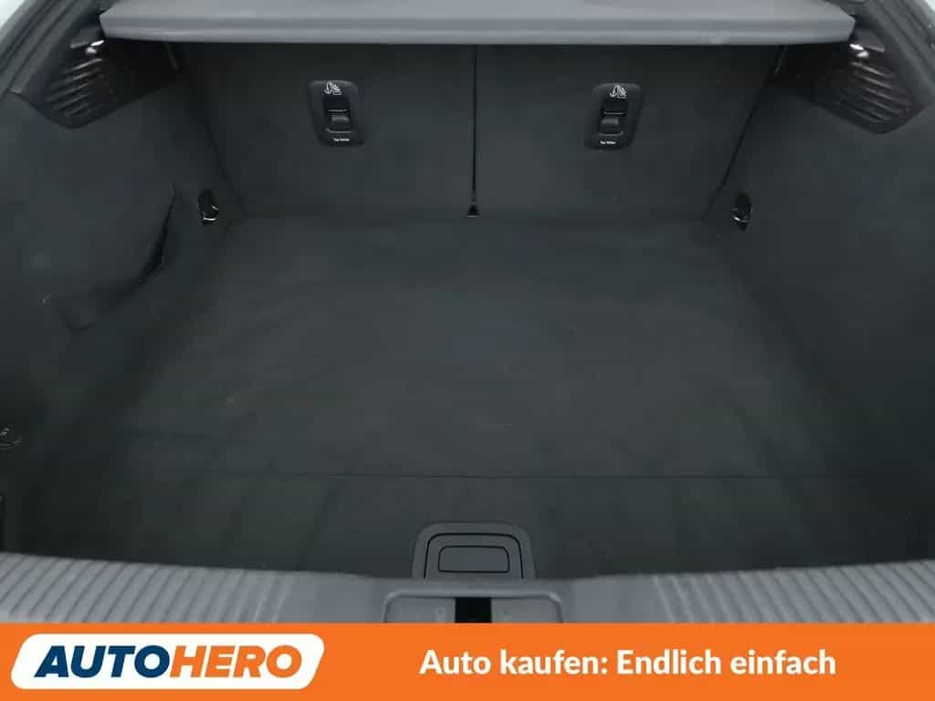 Audi TTS 2.0 TFSI quattro Coupe Aut.*LED*NAVI*TEMPO* 07/2015-photo-17