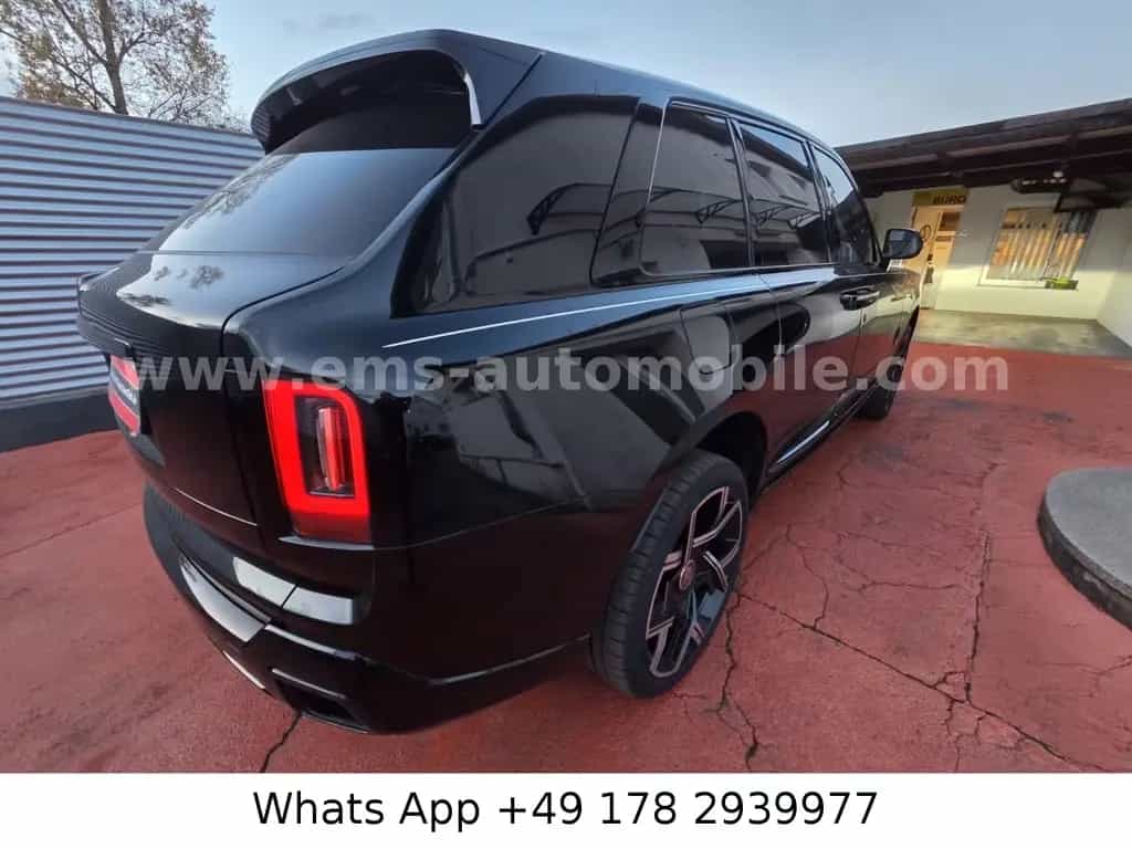 Rolls-Royce Cullinan Black Badge *Model 2026* SERIES II 11/2025-photo-4