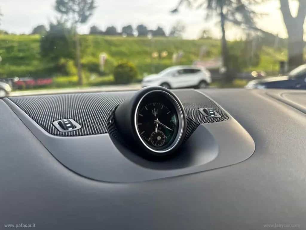 Maserati Levante MASERATI Levante V6 430 CV S AWD Granlusso 03/2019-photo-14
