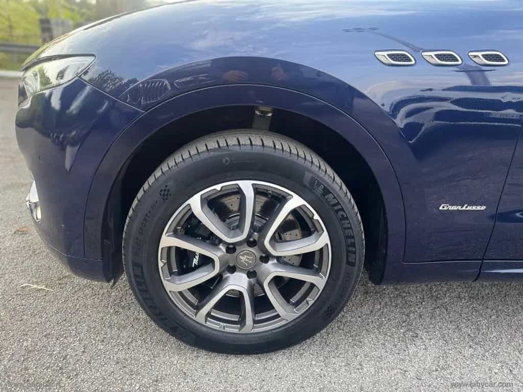 Maserati Levante MASERATI Levante V6 430 CV S AWD Granlusso 03/2019-photo-4