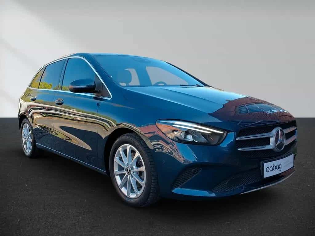 Mercedes-Benz B 200 1.Hd Pano KAMERA Ambiente 06/2019-photo-1