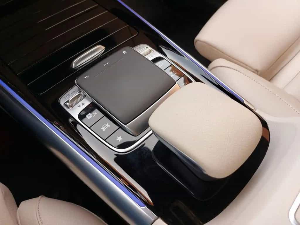 Mercedes-Benz B 200 1.Hd Pano KAMERA Ambiente 06/2019-photo-21
