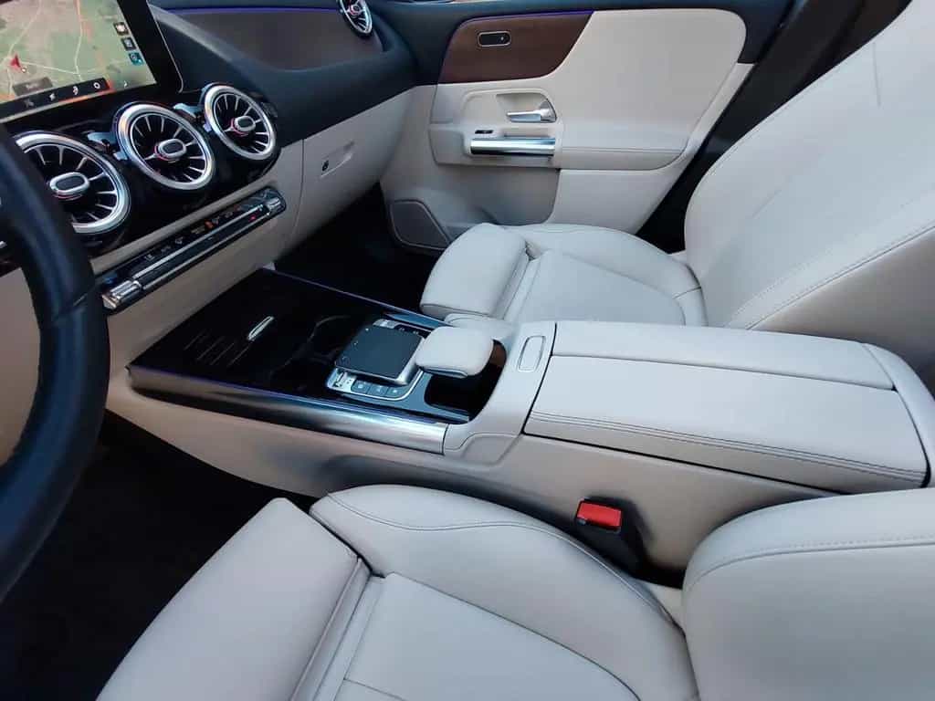 Mercedes-Benz B 200 1.Hd Pano KAMERA Ambiente 06/2019-photo-22