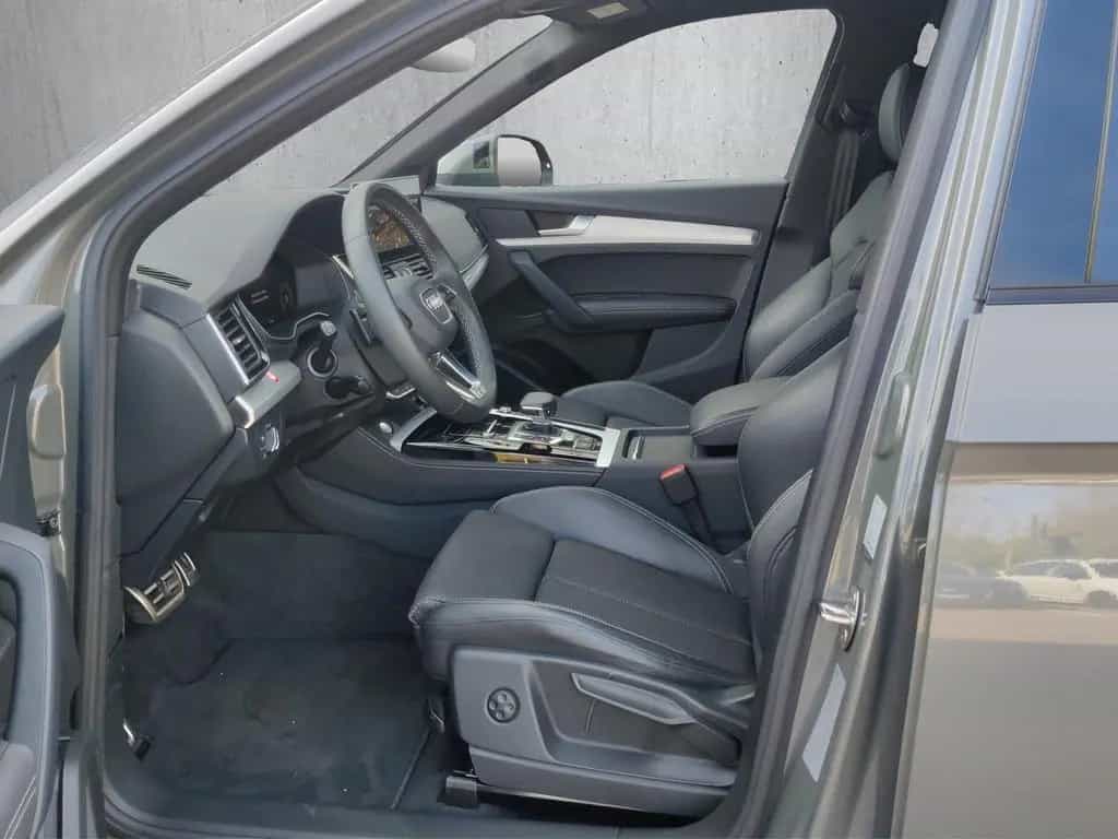 Audi Q5 S line 40 TFSI quattro S tronic 11/2023-photo-9