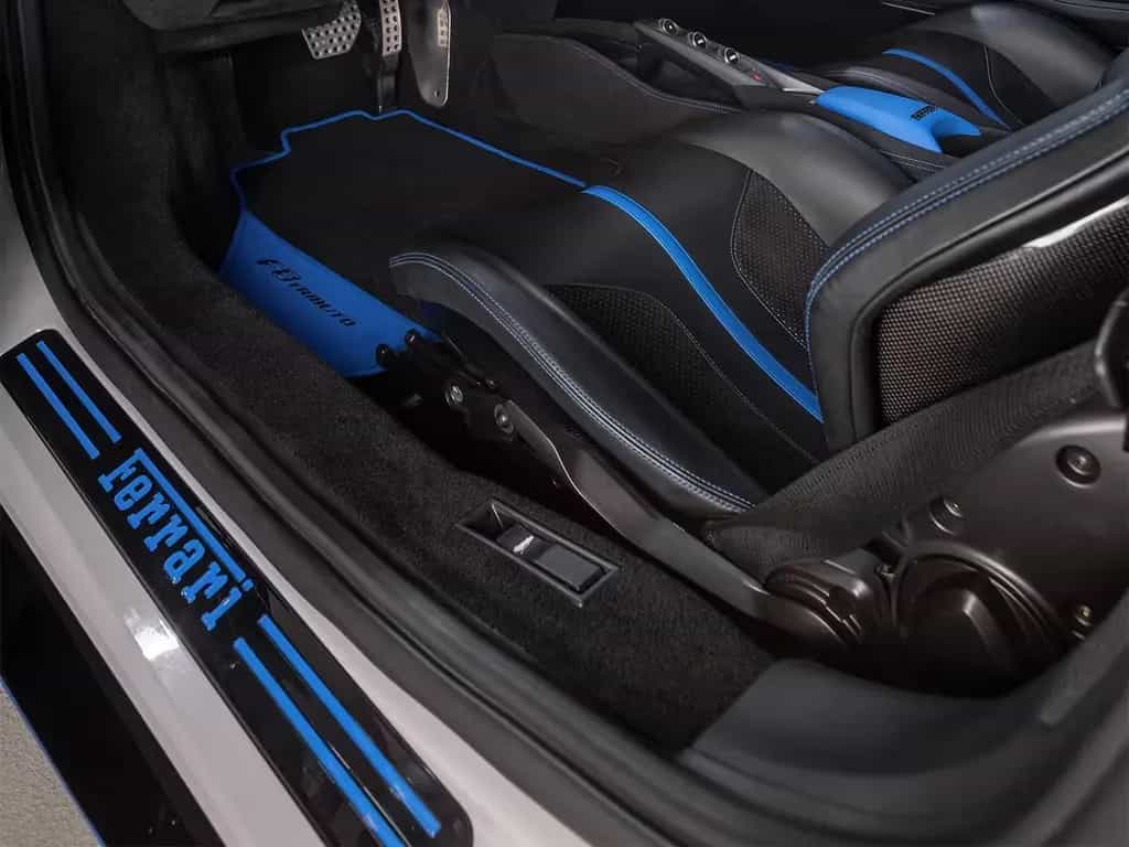 Ferrari F8 TRIBUTO*NOVITEC*1 OF 1 Limited Edition* 05/2022-photo-8