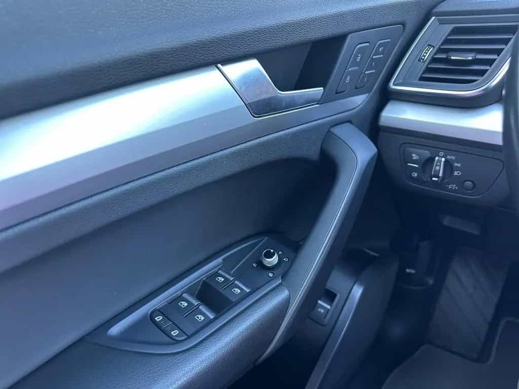 Audi Q5 2.0 TDI quattro AHK Navi Pano Rückfahrkamera 01/2022-photo-12