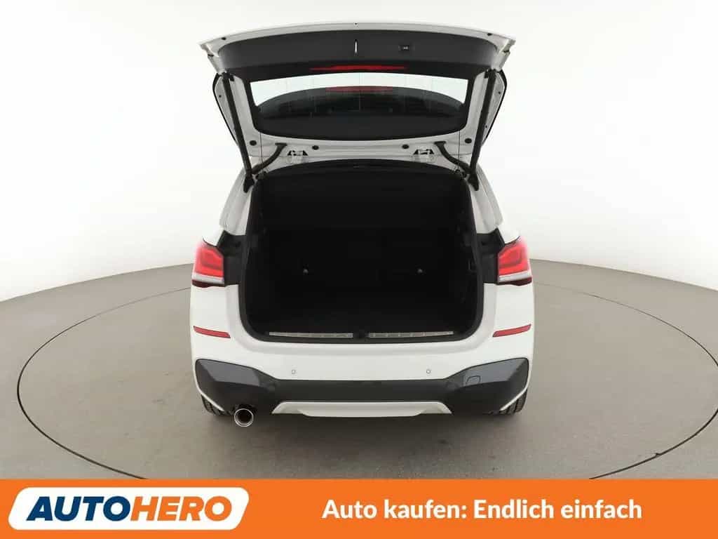 BMW X1 sDrive 18i M Sport Aut.*NAVI*CAM*LED*TEMPO* 03/2020-photo-15