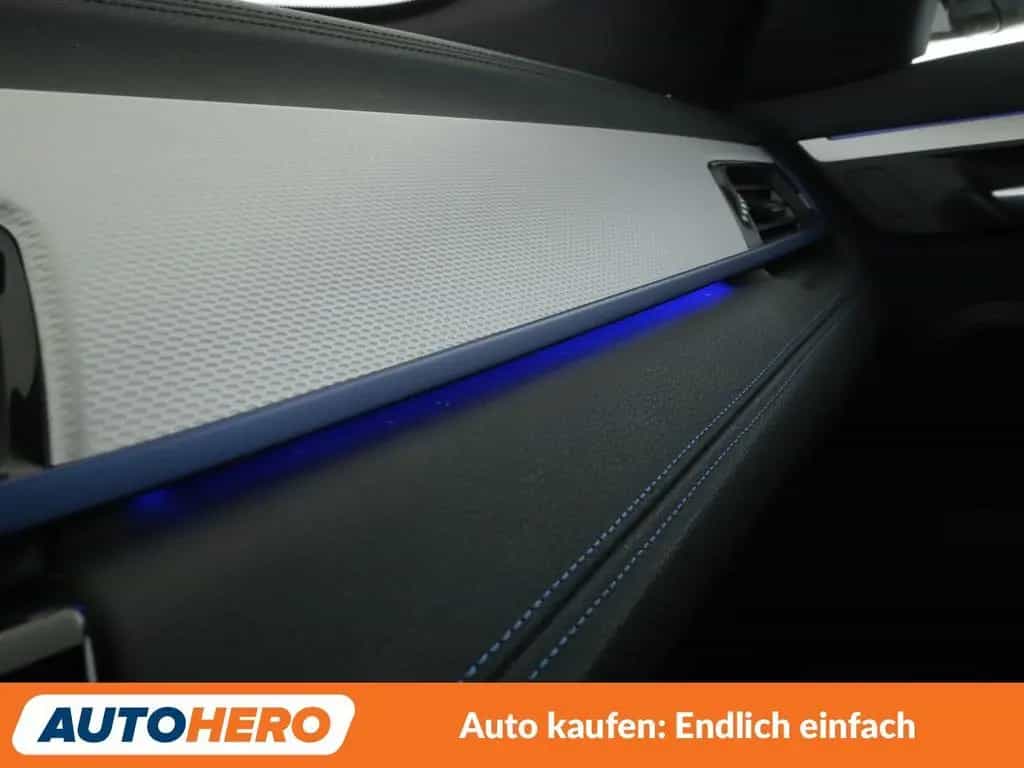 BMW X1 sDrive 18i M Sport Aut.*NAVI*CAM*LED*TEMPO* 03/2020-photo-28