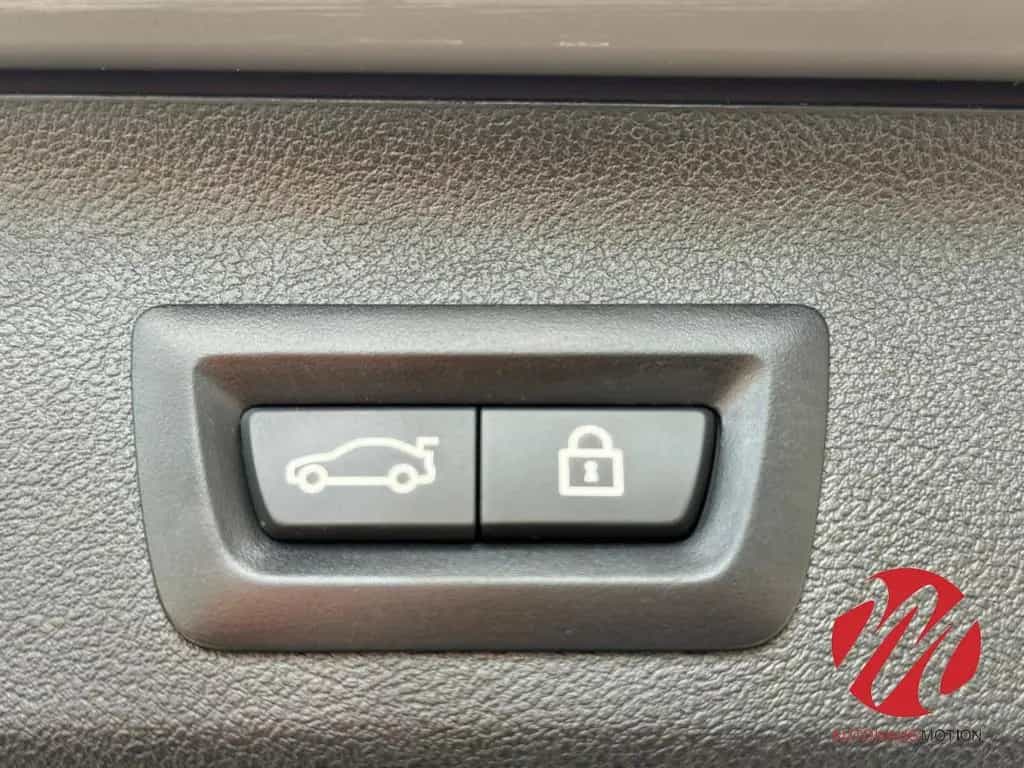 BMW 520 d xDrive M Sport Touring Laser Navi HUD ACC 09/2021-photo-33