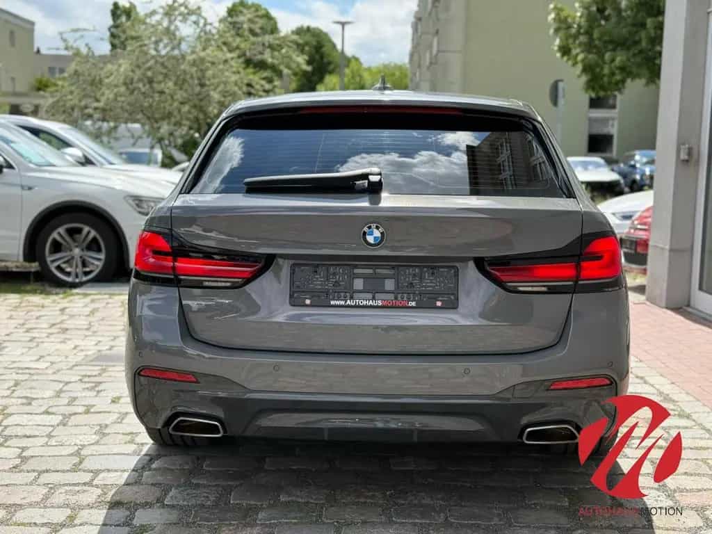 BMW 520 d xDrive M Sport Touring Laser Navi HUD ACC 09/2021-photo-4